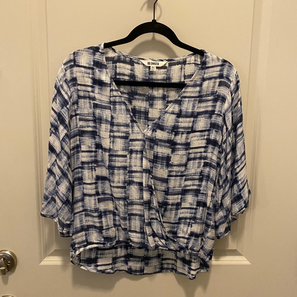 BB Dakota Blue Blouse - Picture 6 of 8